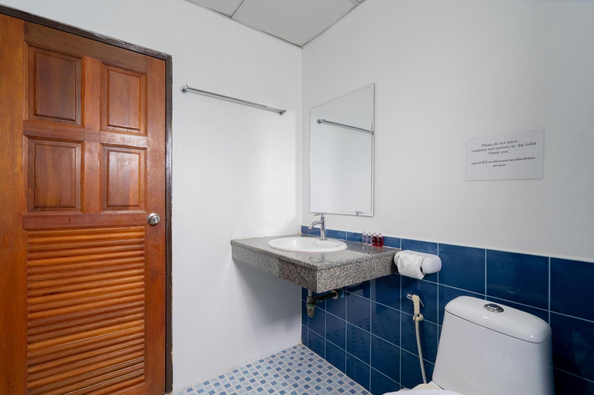 Square One Hotel Patong Pokój zdjęcie