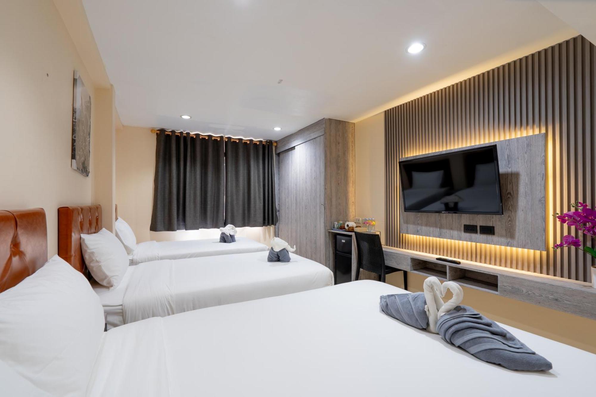 Square One Hotel Patong Zewnętrze zdjęcie