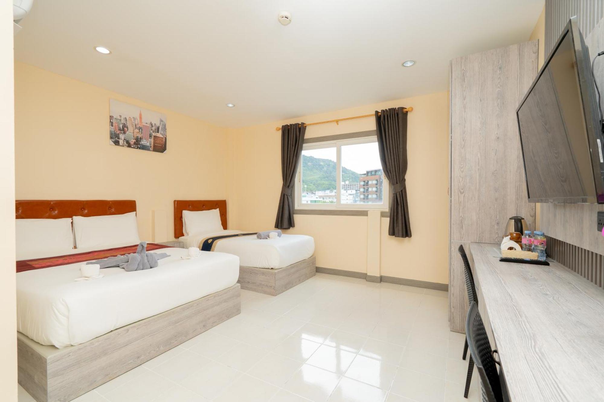 Square One Hotel Patong Zewnętrze zdjęcie