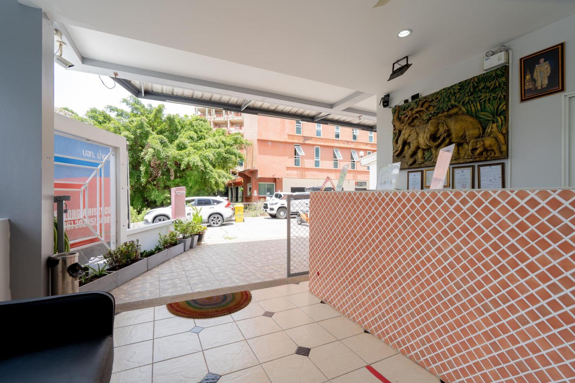 Square One Hotel Patong Zewnętrze zdjęcie