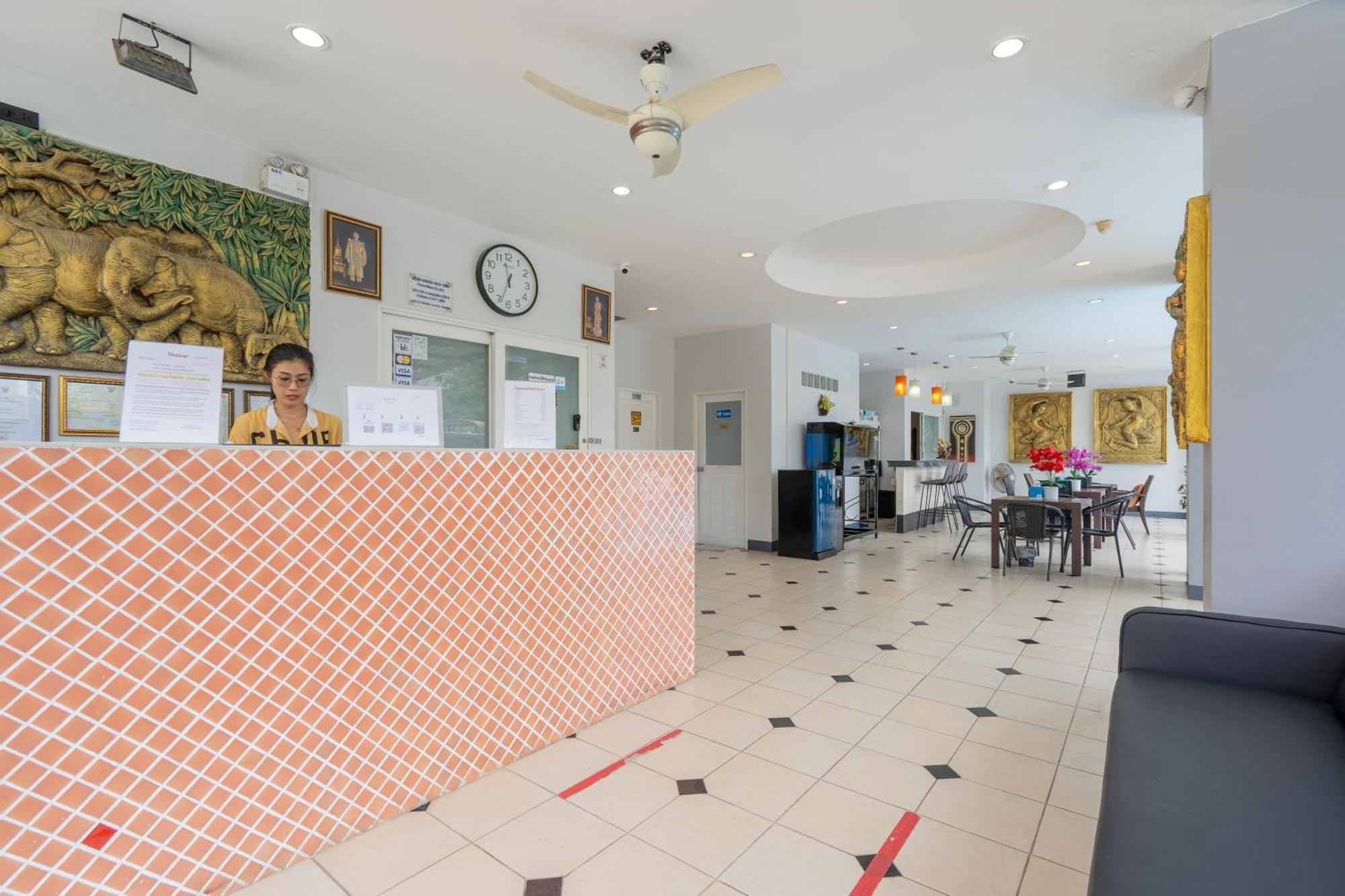 Square One Hotel Patong Zewnętrze zdjęcie