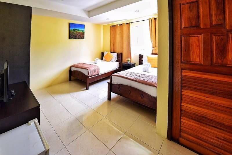 Square One Hotel Patong Zewnętrze zdjęcie