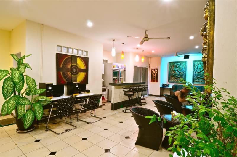 Square One Hotel Patong Zewnętrze zdjęcie
